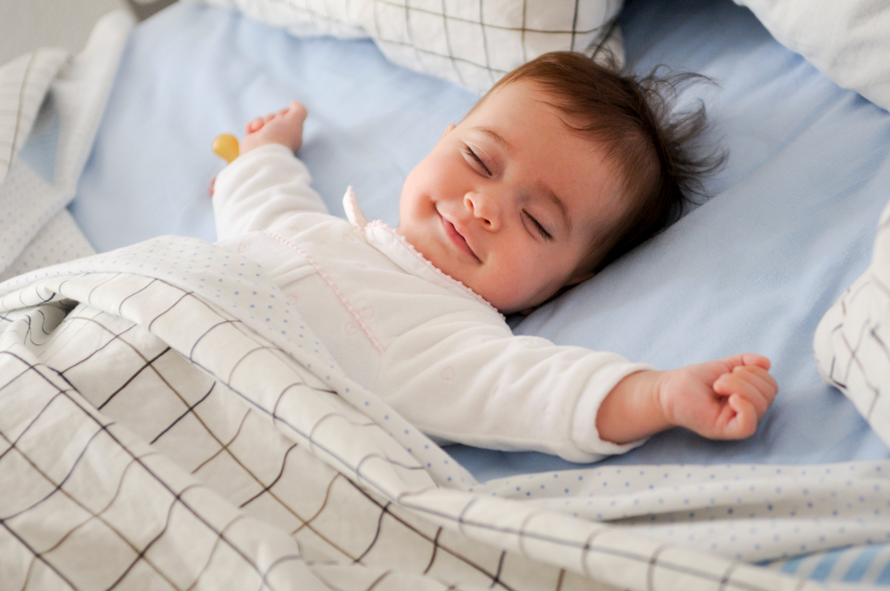 4 Natural Remedies to Help Your Toddler Fall Asleep Faster