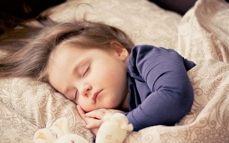 Understanding Sleep Regression and Its Impact on Feeding: The Complete Guide